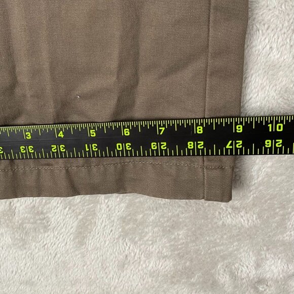 Dockers Men's Khaki Pants 42x30 D4 Classic Fit Brown 100% Cotton Straight Leg - Picture 6 of 12